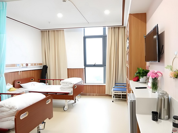2025年深圳应届毕业生入户_王欣瑜拒绝和裁判握手引发淡人人设塌房热议，网友破案：被逼急了 网友破案形成良性互动